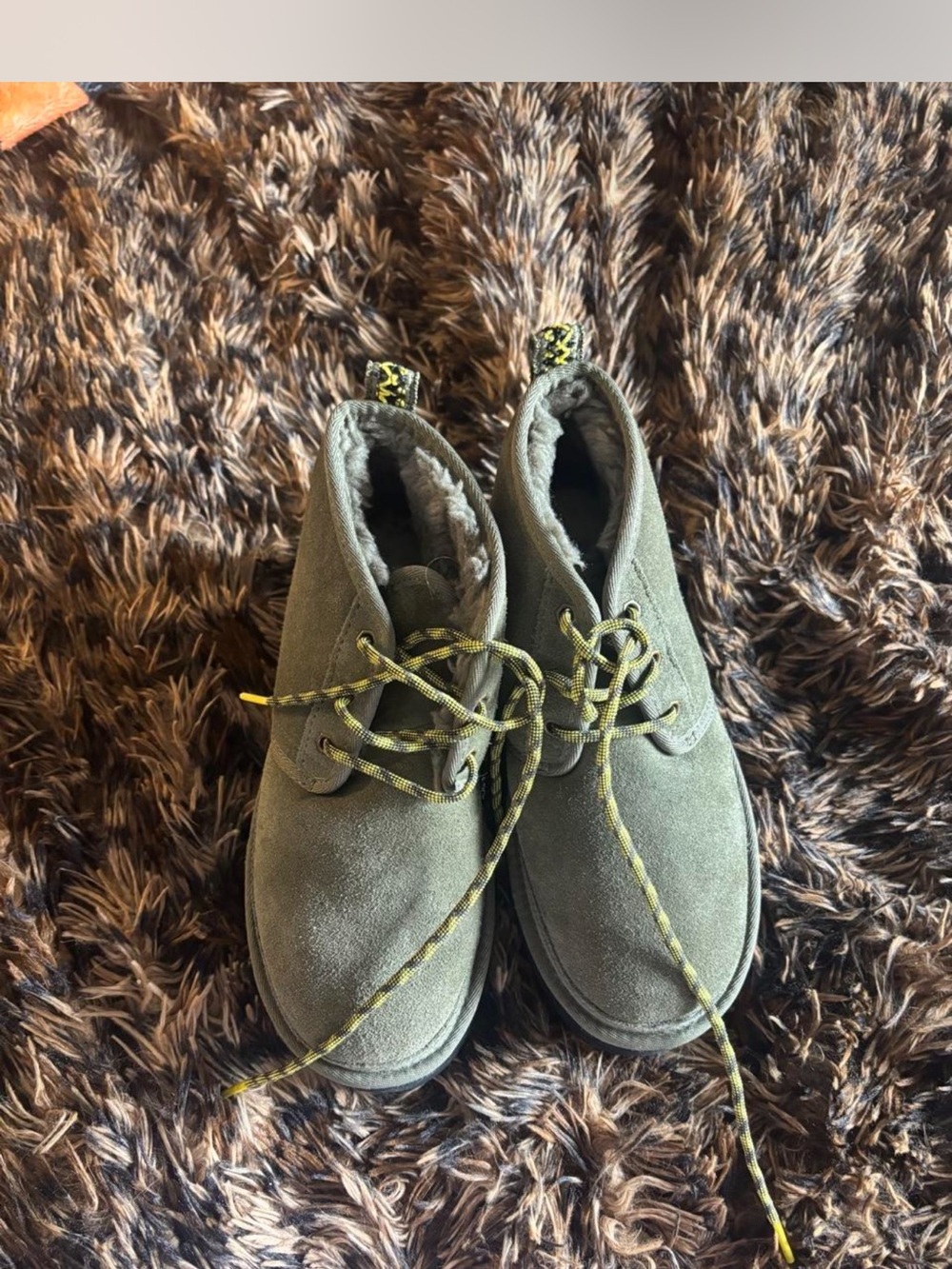 Ugh Platform Neumel Olive Green Suede Lace-Up boots - Picture 2 of 3